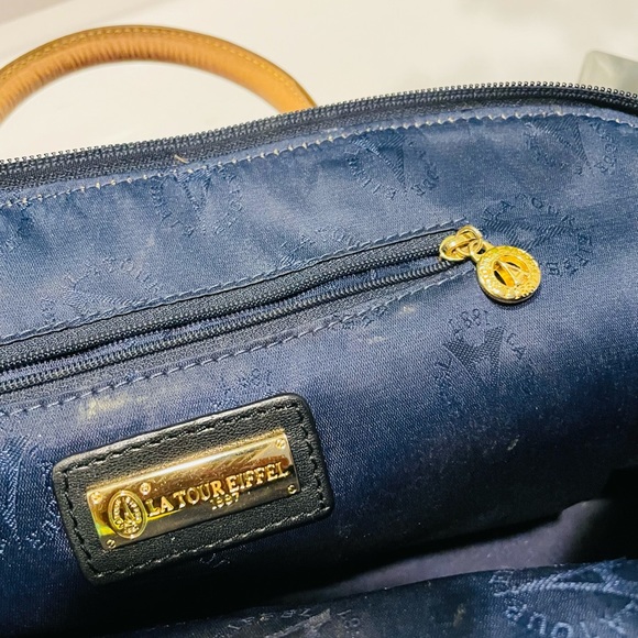 La Tour Eiffel 1887 Leather Handbag - Picture 9 of 16